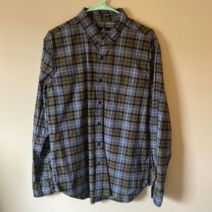 American Eagle Plaid Button Down Shirt